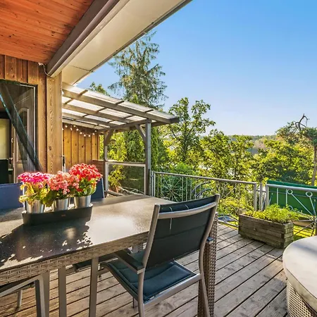 Lovely In With Kitchen Holiday home Zeulenroda-Triebes